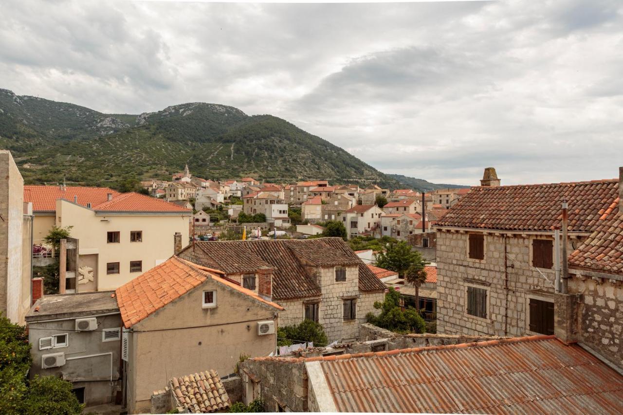 Apartments Bepi Komiža Exteriér fotografie
